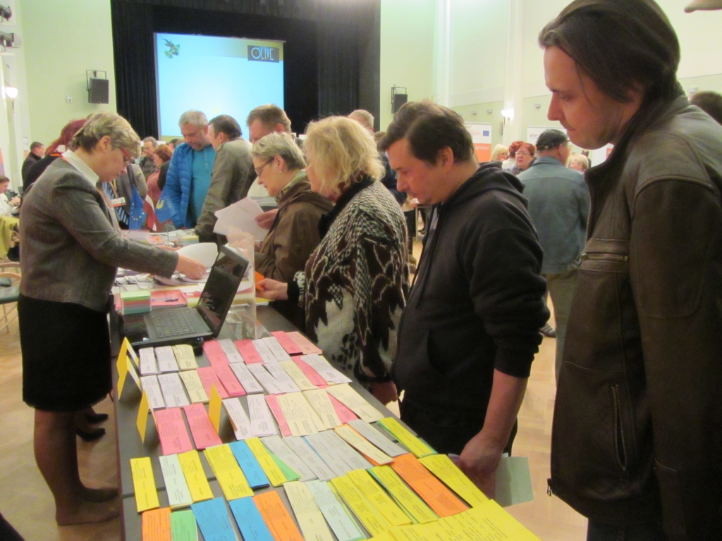 Papildināts (16:35) – Vakanču gadatirgus pulcē simtiem apmeklētāju