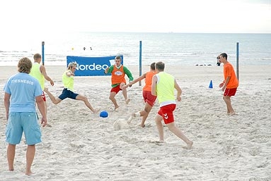 Liepājas pludmalē notiks “Red Sun Buffet” kausa izcīņa futbolā