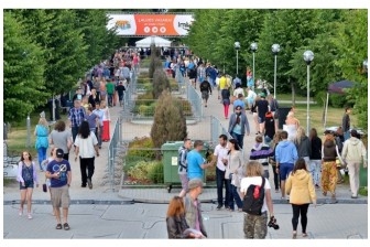 Pludmales festivāls papildina programmu