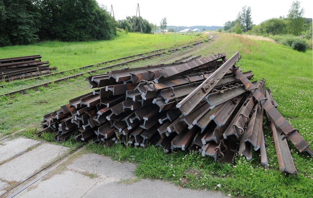 Pazūd sliežu paliktņi