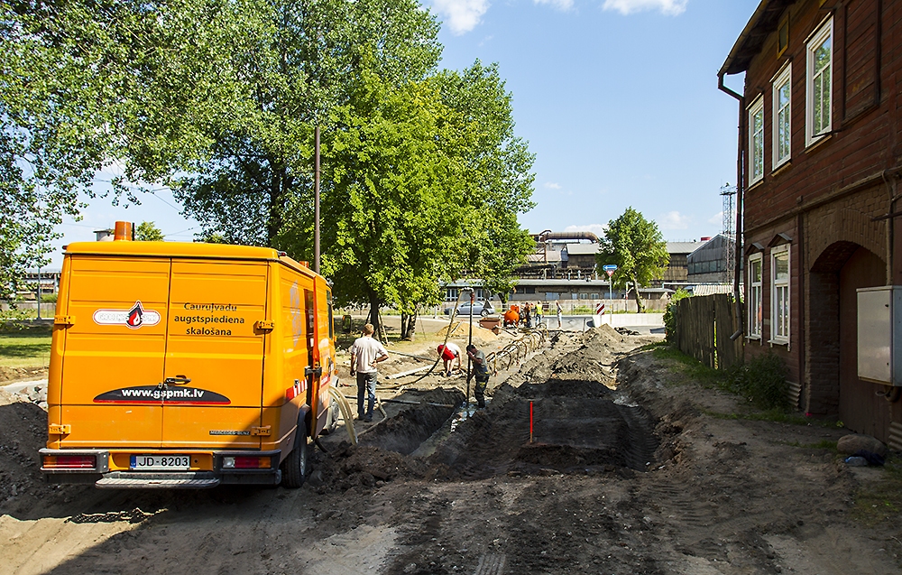 Notiek Grobiņas ielas rekonstrukcijas un tramvaja galapunkta labiekārtošanas darbi
