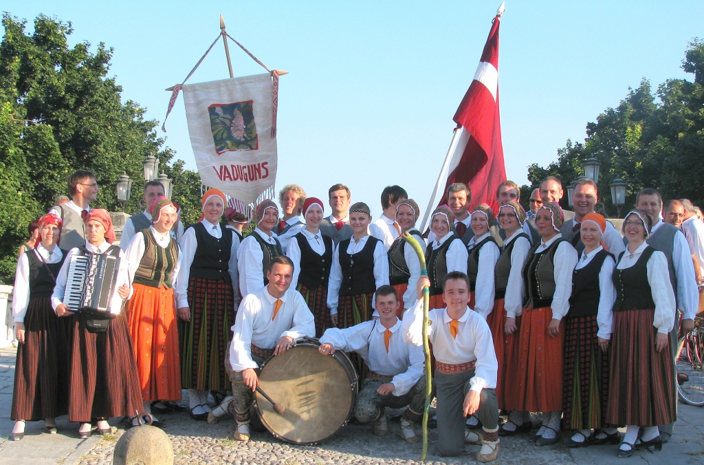 Vidējās paaudzes deju kolektīvs “Vaduguns” viesosies Prāgā