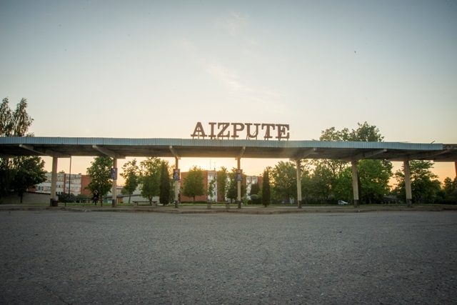 Jaunieši iesaistās Aizputes tēla veidošanā