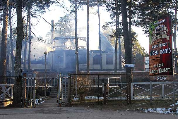 Papildināts – Deputāti atbalsta ”Villas Alma” pārņemšanu