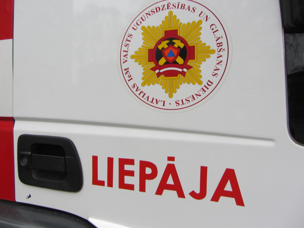 Brīvdienās ugunsdzēsēji 11 reizes maldināti par iespējamām avārijām, izmantojot eZvana sistēmu
