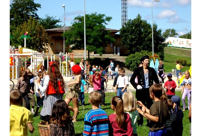 Bērnu rītos – cirks