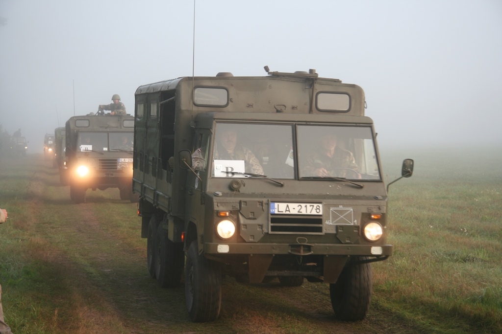 No Liepājas uz Ādažiem dosies militārās tehnikas kolonnas