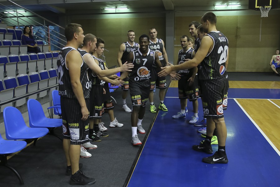 Labdarības spēle basketbolā: “Liepāja/Triobet” un “Dzīvesprieks”