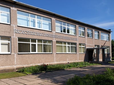 Brīvas vietas ārstu palīgu specialitātē