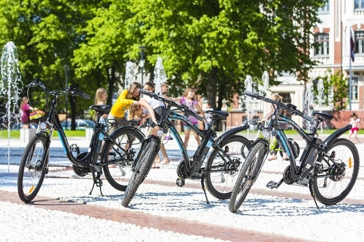 Vidusskolēni dosies vizītē uz uzņēmumu “Blue Shock Bike”
