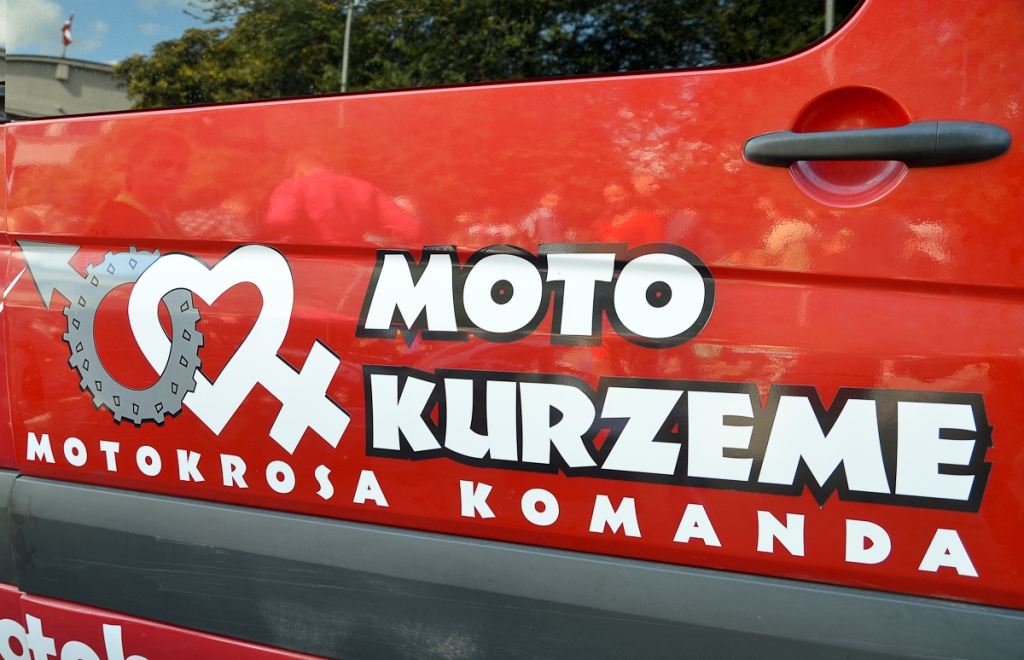 Igaunijas čempionāta posmā Roberts Lūsis izcīna 1. vietu