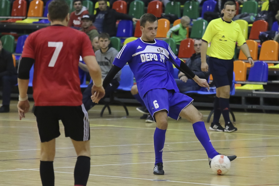 Amatieru telpu futbola čempionāta pirmās kārtas videoapskats