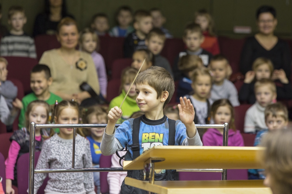 Koncertuzvedums “Zaļā pasaka”  bērniem un jauniešiem