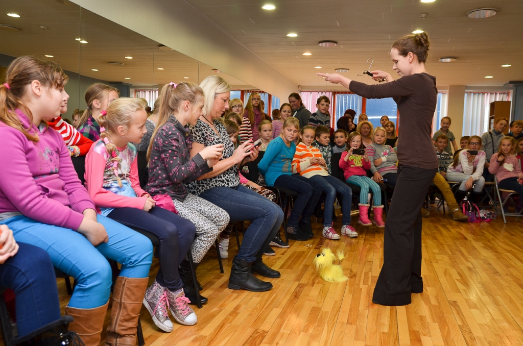Latvijas leļļu teātra mākslnieku meistarklase BJC rudens brīvdienu nometnēm