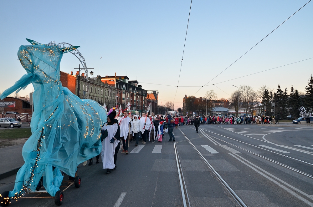 FOTO: Masku gājiens “Piparkūku ceļojums”
