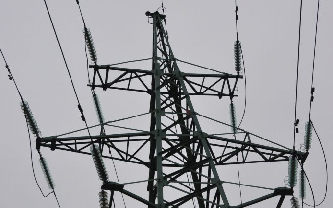 Jamaikā visā salā pārtraukta elektroapgāde