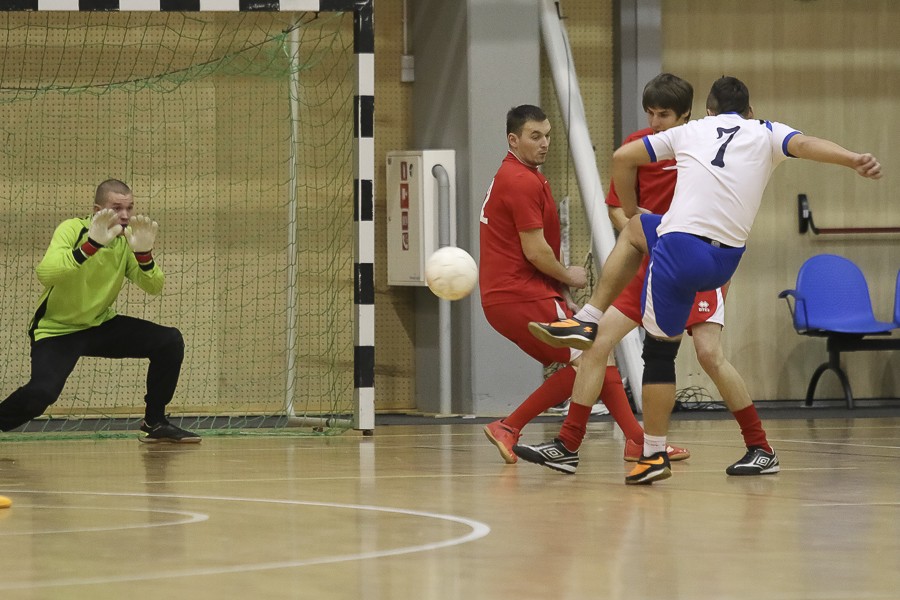 Amatieru telpu futbola čempionāta septītās kārtas videoapskats