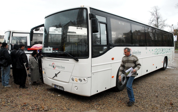 Lūdz atļauju izteikt “Liepājas autobusu parka” akciju obligāto atpirkšanas piedāvājumu