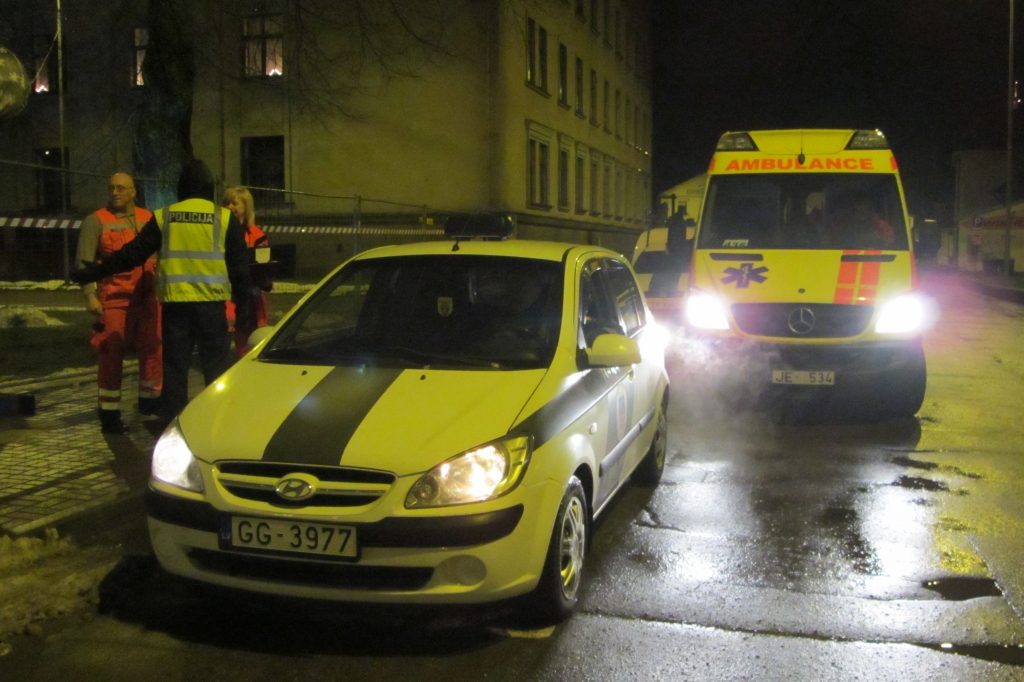 Jaunais gads sagaidīts bez nopietniem negadījumiem