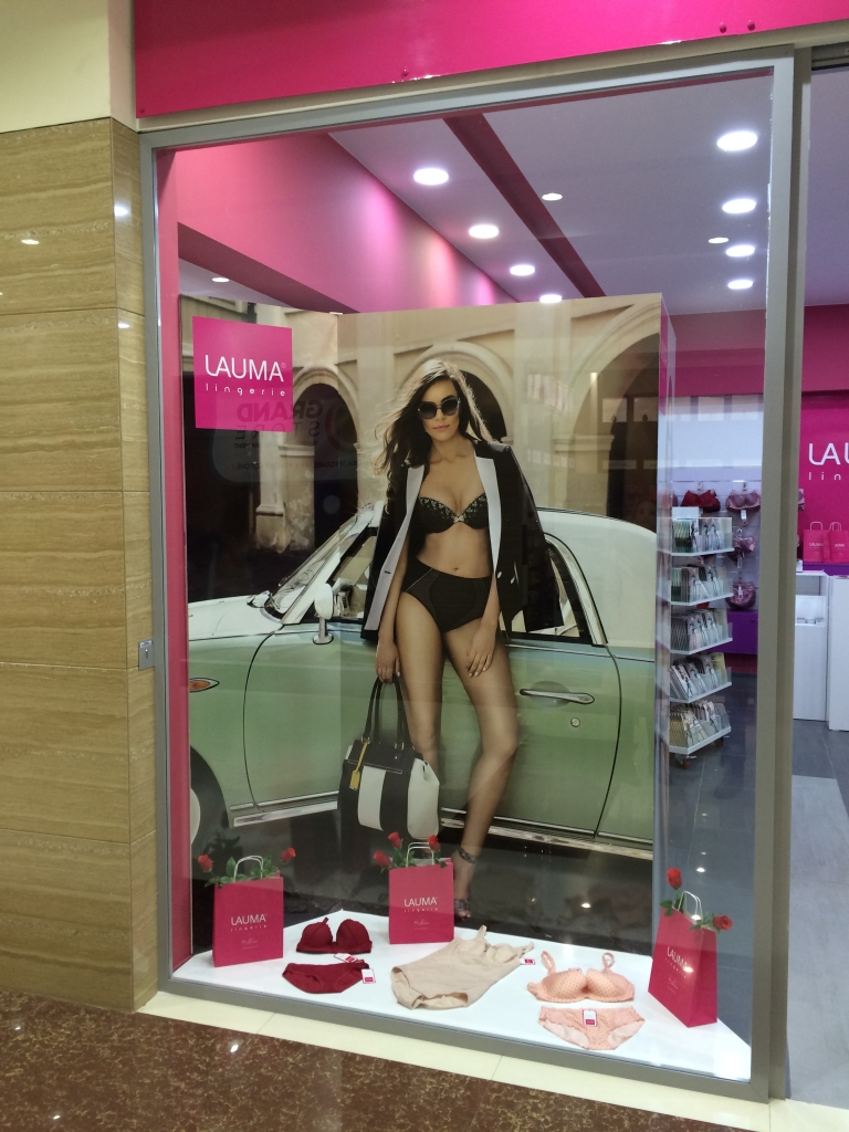 ”Lauma Lingerie” atver veikalu Kosovā