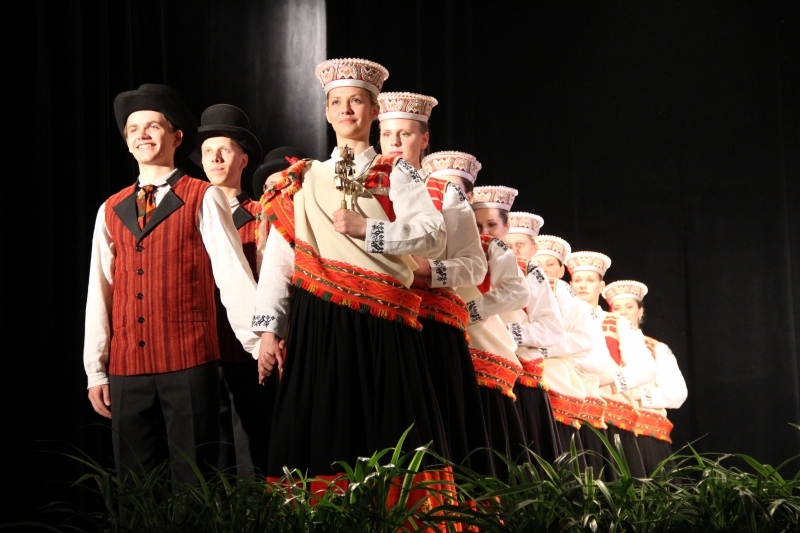 Aicina uz deju kolektīvu festivālu