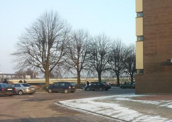 Nedēļas nogalē tiks slēgts stāvlaukums Vecajā ostmalā 22