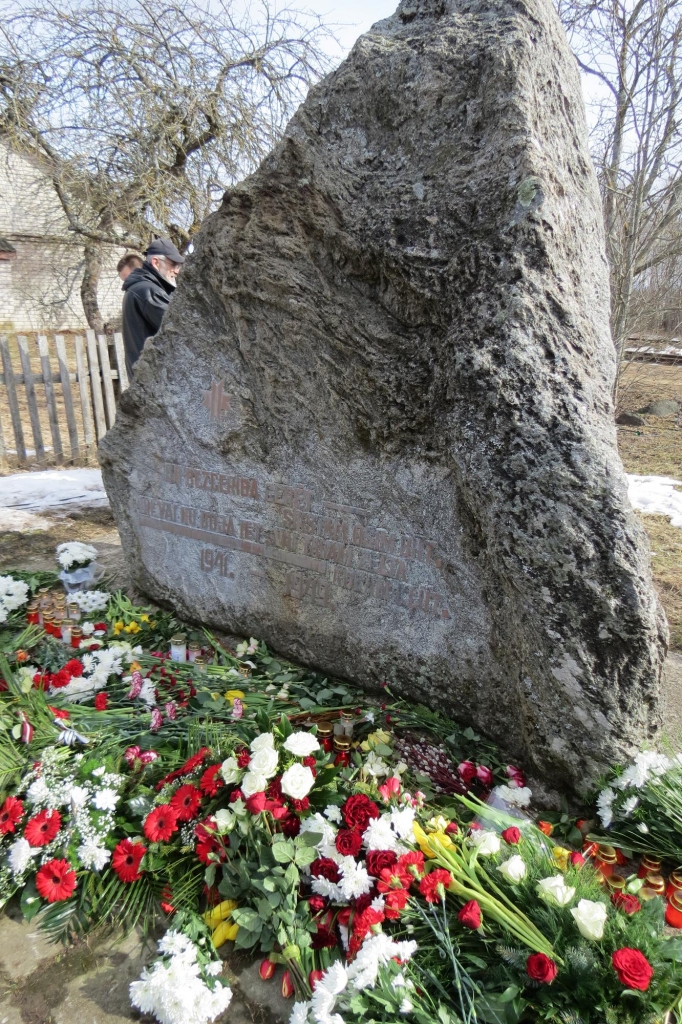 Pieminēs 1949. gada 25. marta deportācijas upurus