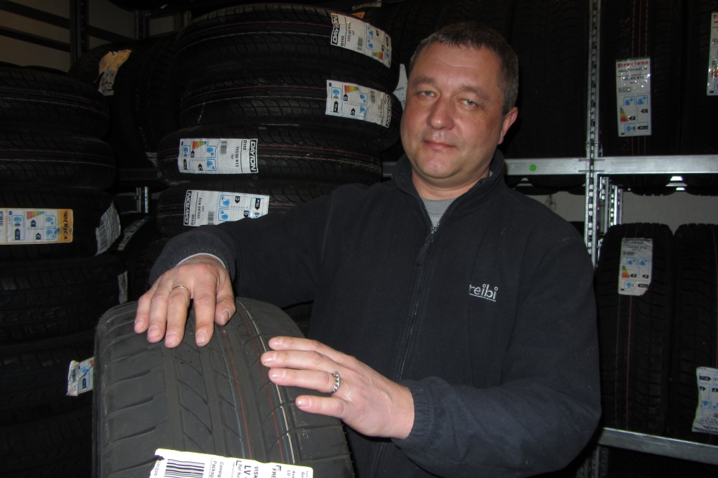Ar vasaras riepām iesaka nesteigties