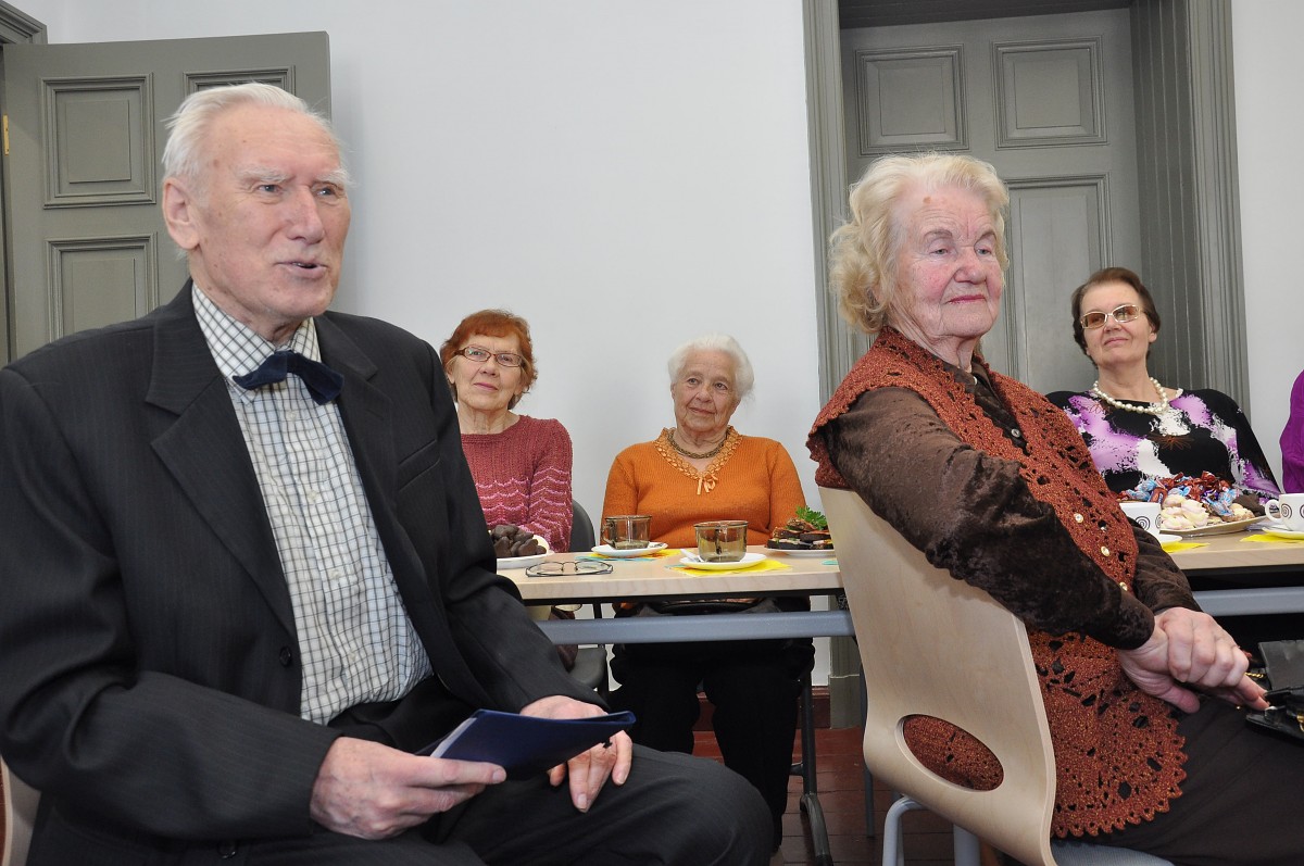 “Zelta rudenim” – pieci gadi