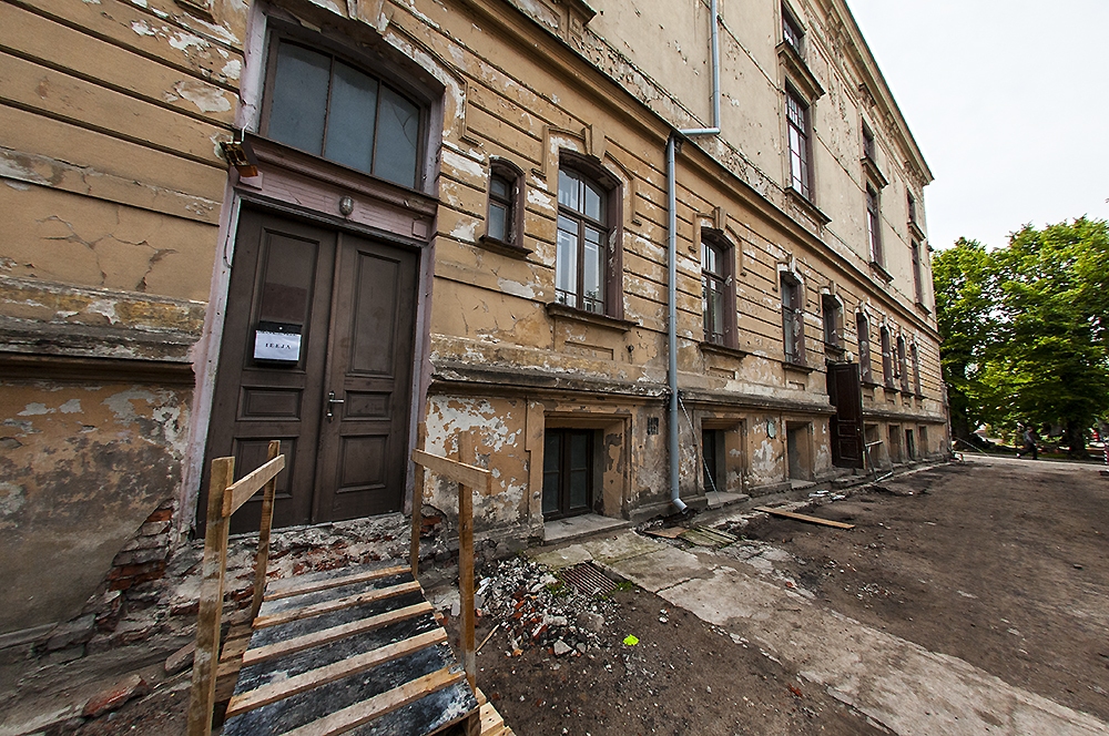 Ņems aizņēmumu 1.ģimnāzijas renovācijas turpināšanai