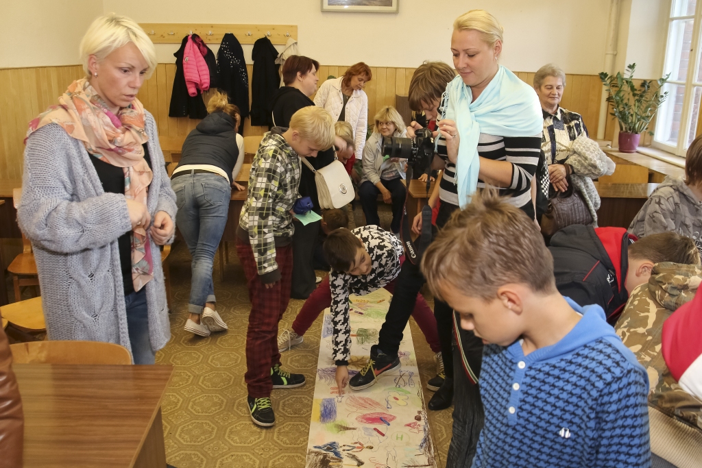 Notiks lekcija par vecāku lomu bērna attīstībā