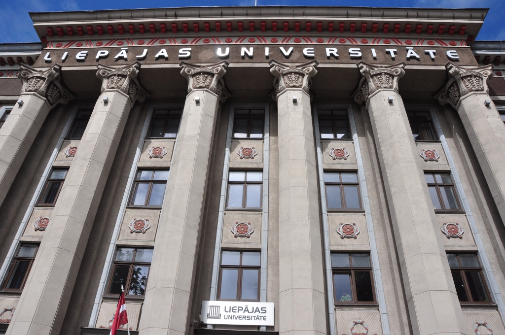 Atliek lēmumu par Liepājas Universitātes rektora vietas izpildītāju
