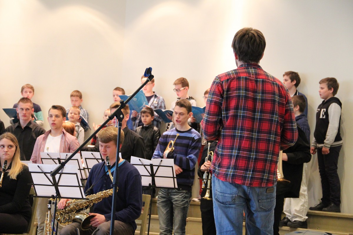 Melngaiļskolas “Big Band” piedalīsies šova “Lai Top” tiešraidē