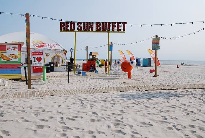 “Red Sun Buffet” turpina atbalstīt Latvijas izlases hokejistus