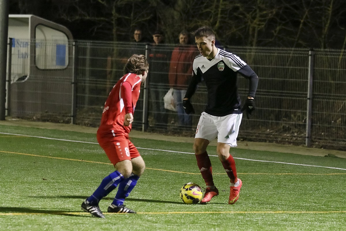 Dāvis Ikaunieks atzīts par virslīgas pirmā apļa labāko jauno futbolistu