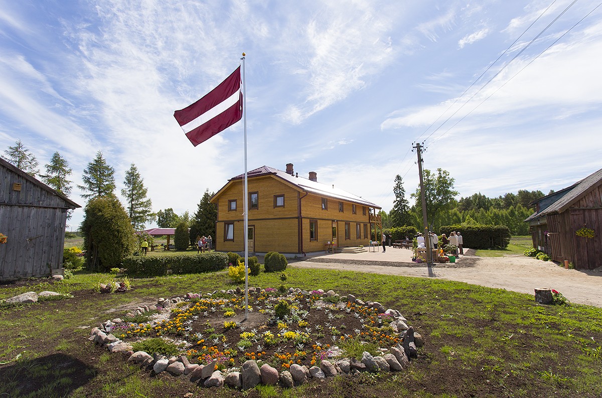 Ziemupē atklāj “Dvēseles veldzes dārzu”