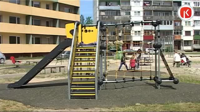 Mazajiem liepājniekiem – vēl divi rotaļu laukumi