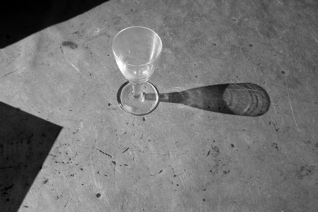 Pie stūres alkohola, narkotiku vai medikamentu varā?