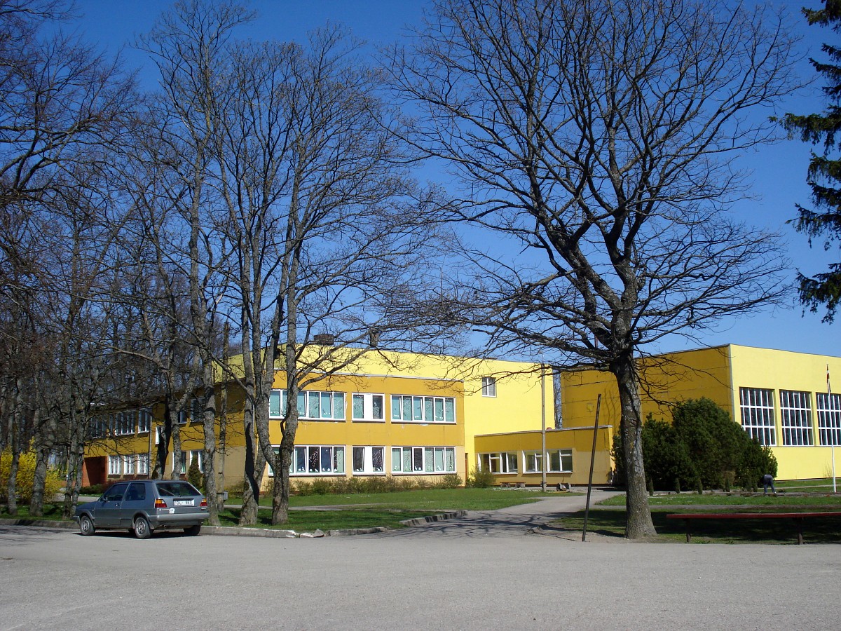 Kapsēdes pamatskola pretendē uz Zaļo karogu