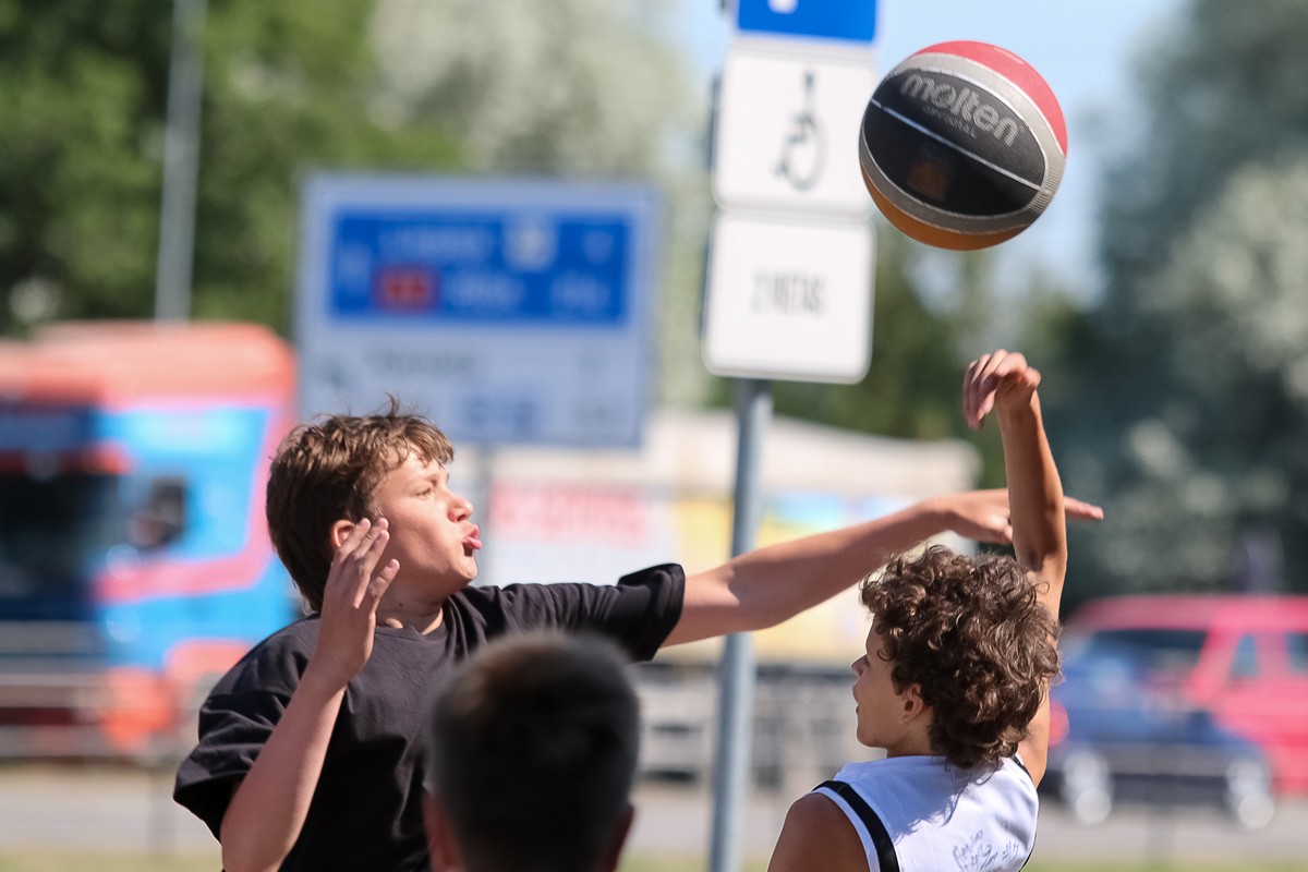 Aizvadīts ”Bruģa bumbas” čempionāta 3. posms