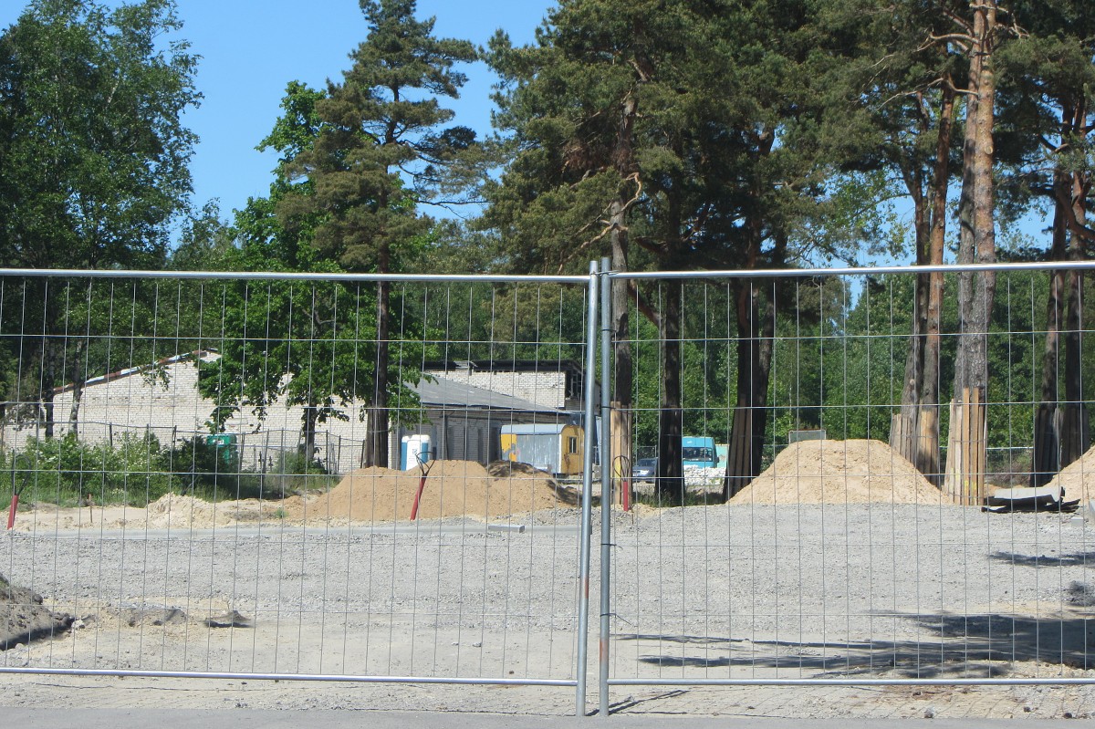 Turpināsies Garnizona kapu rekonstrukcijas būvdarbi