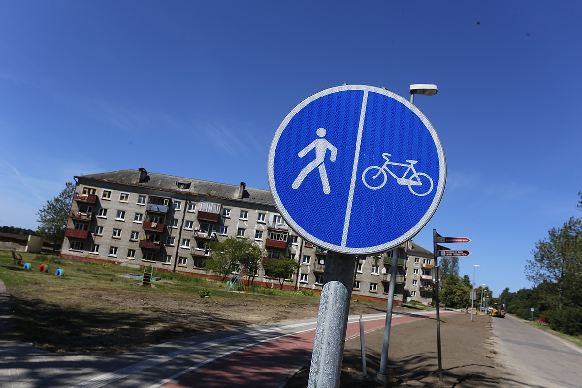 Turaidas ielā izbūvēta jauna ietve un veloceliņš