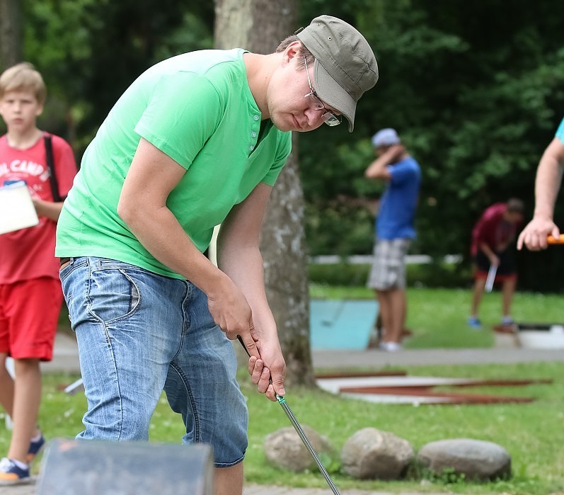Minigolferi noskaidroja pilsētas čempionus