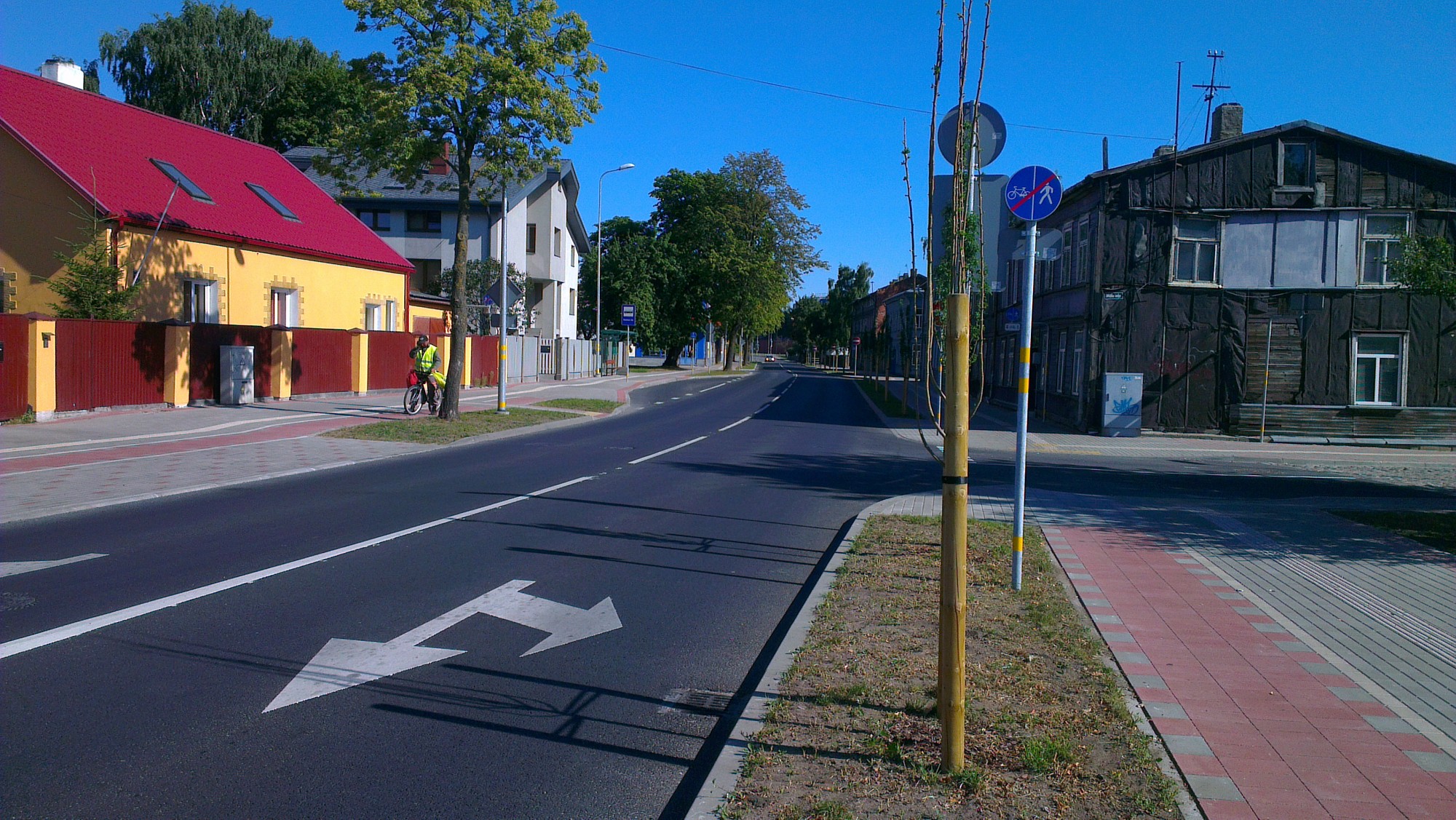 Pieņem ekspluatācijā atjaunoto Ganību ielas posmu