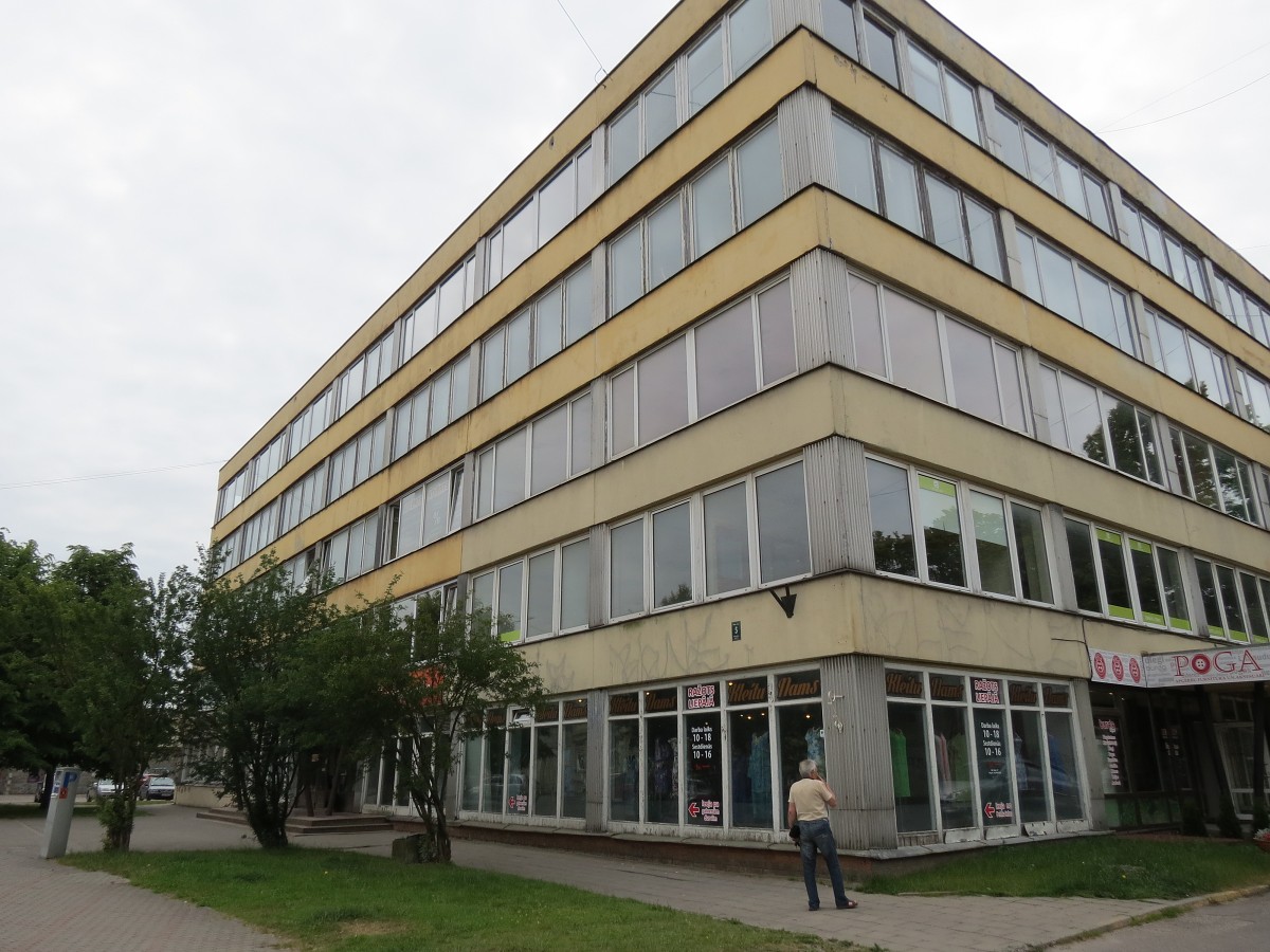 Meklē bijušās sadzīves pakalpojumu ēkas uzposēju