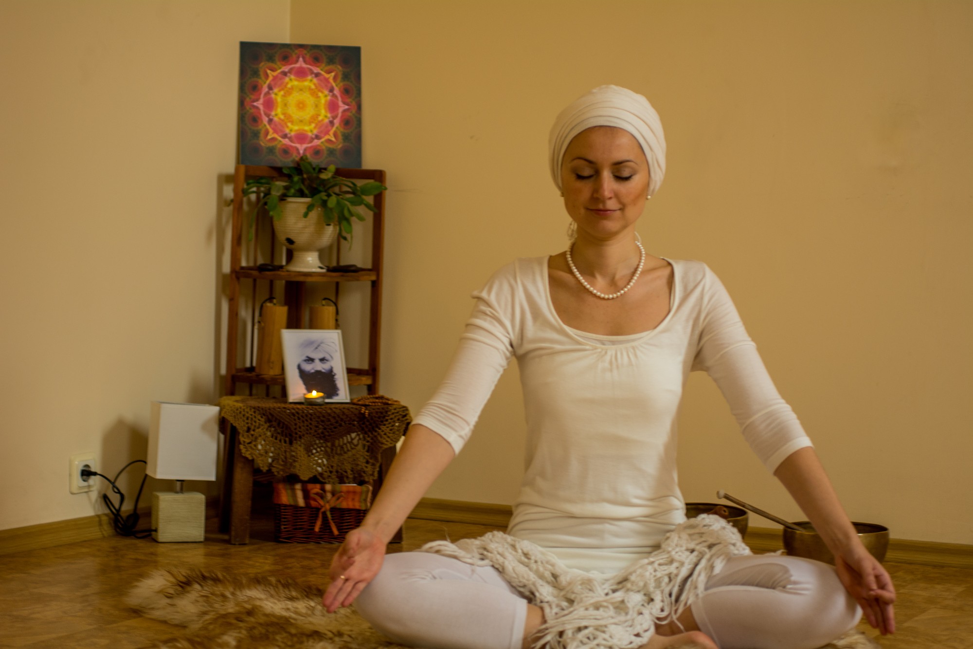 Aicina iepazīt kundalini jogu