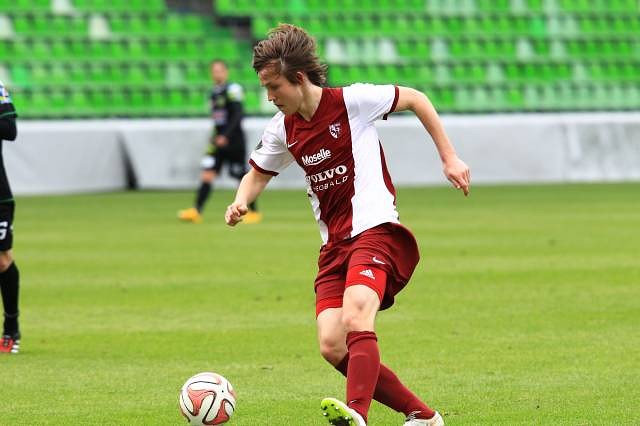 Ikaunieks pēc savainojuma sadziedēšanas atgriežas Francijas futbola kluba “Metz” sastāvā