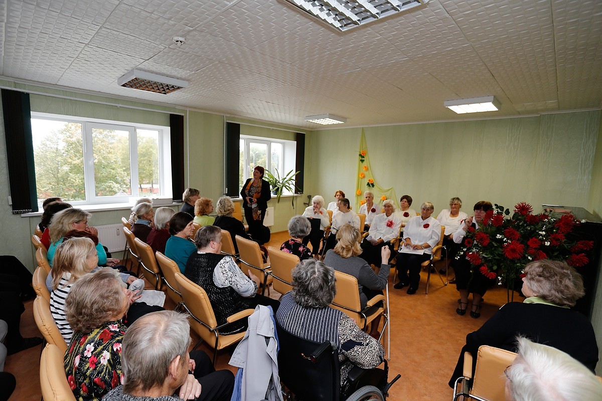 Seniorus aicina uz atpūtas pēcpusdienu