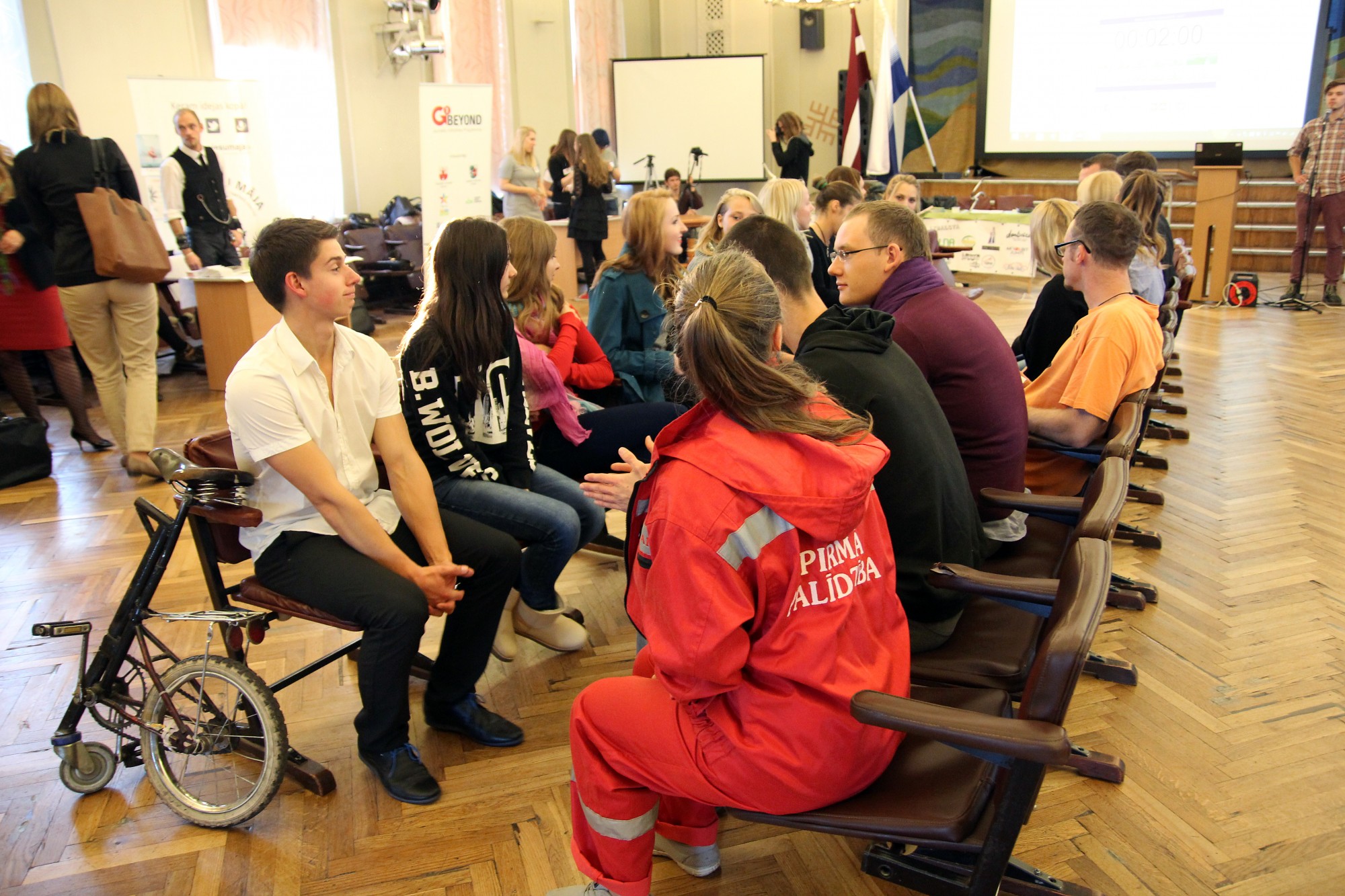 Organizāciju tirdziņā iepazīst Liepājas sabiedriskās organizācijas