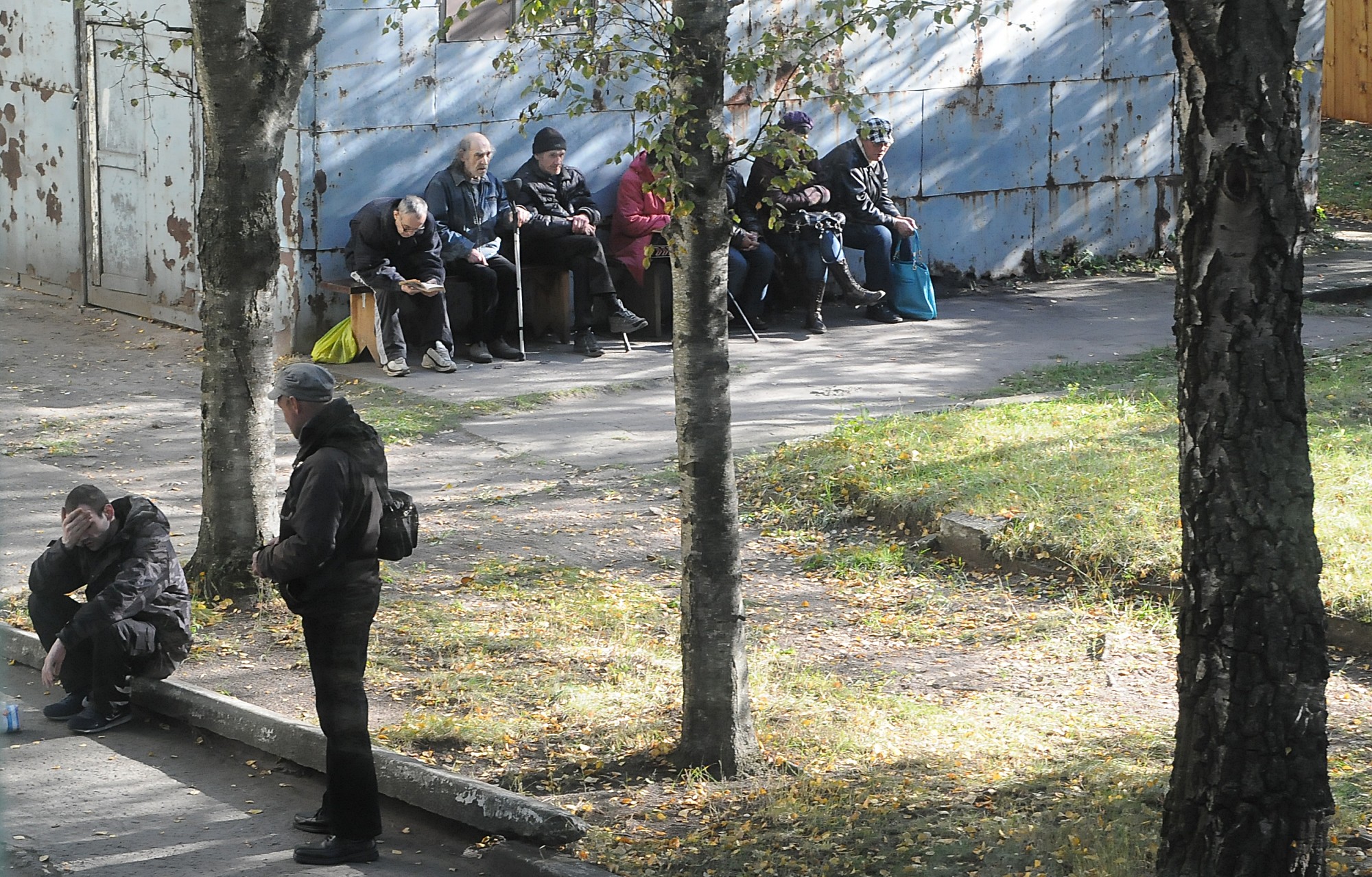 Aukstums spiež glābiņu meklēt patversmē